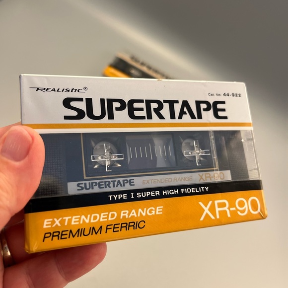Two New Sealed Realistic XR-90 Supertape Cassette Tapes - Picture 2 of 5